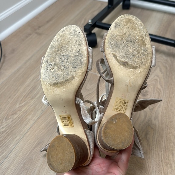 Jeffery Campbell Champagne Faustino Velvet Strappy heels Size 8.5 - Picture 5 of 8